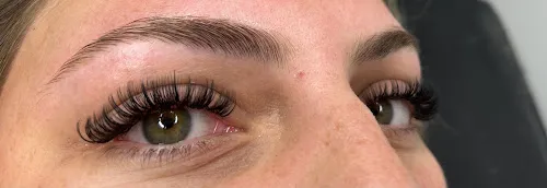 8 - Mon Ami beauty & massage