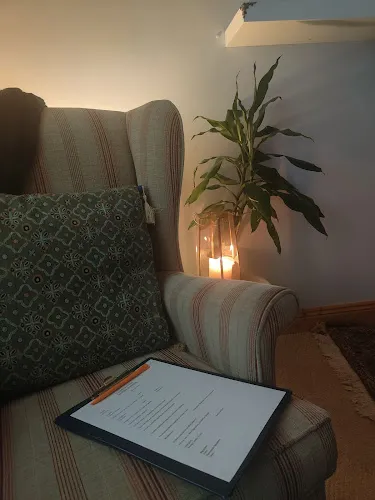 4 - Mon Ami beauty & massage