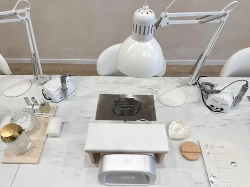 2 - Mon Burj́u Studio