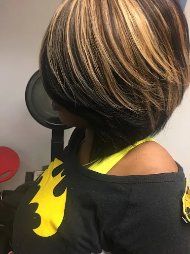 6 - Moriah Nails & Spa