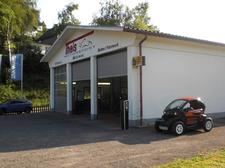 1 - Motorsport Theis