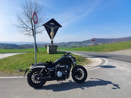 7 - Motorsport Theis