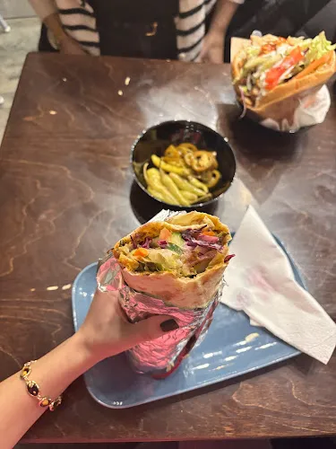 4 - Mêrdîn´s Cheesy Döner