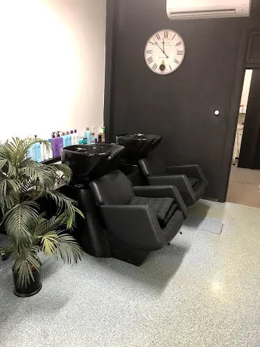 7 - Mudgee Dog Stylist