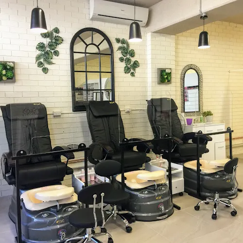 4 - My Anhs Nail Salon