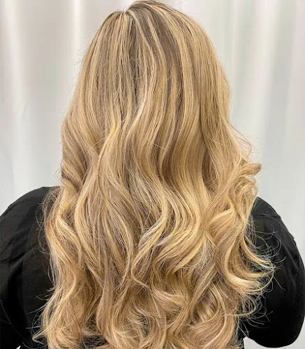 2 - MYL Beauty Salon