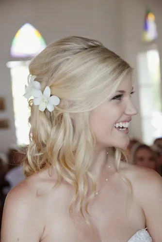 6 - NA NAILS SPA & BEAUTY