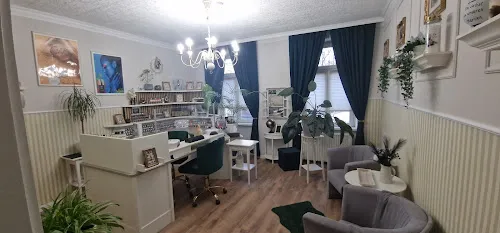 8 - Nagelpalast ️ Patrick Pirker