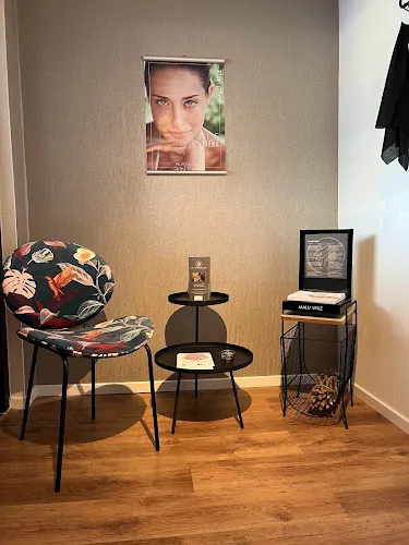 3 - Nagelsalon Liana - Emmen