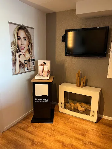 4 - Nagelsalon Liana - Emmen