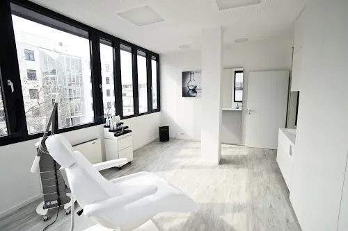 2 - Nagelstudio Bessungen / Fußpflege - Darmstadt