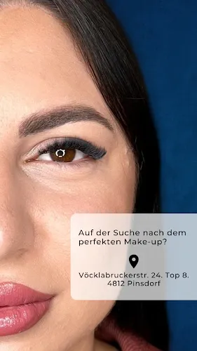 6 - Nagelstudio - Black & White Sky