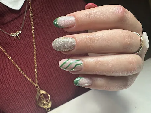 8 - Nagelstudio Wuppertal