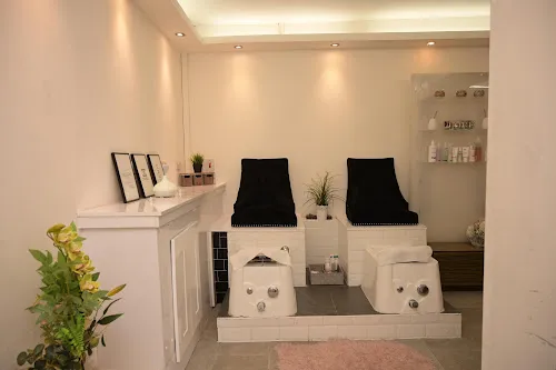 3 - Nagoya Hair Salon 名古屋