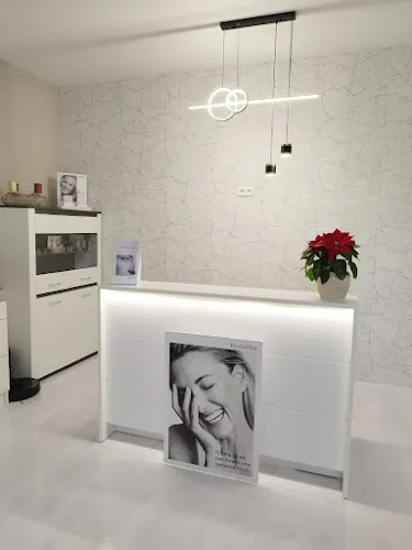 3 - Nagys Nagel-und Kosmetik Studio