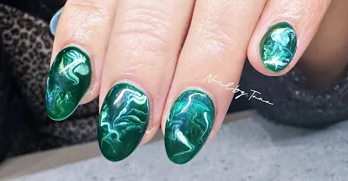 6 - Nail studio by.Tana