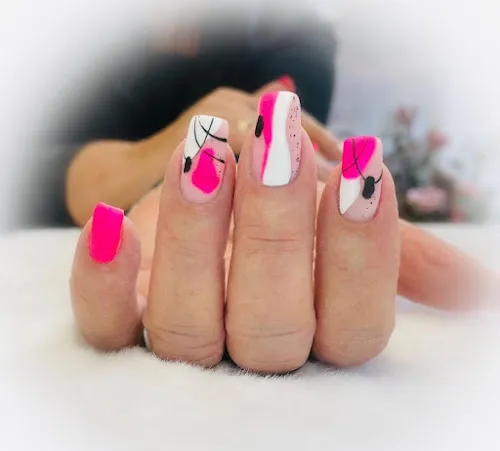 3 - NailFashion