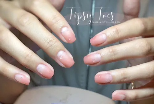 3 - Nails Avenue Westfield Sydney (Myer foodcourt)