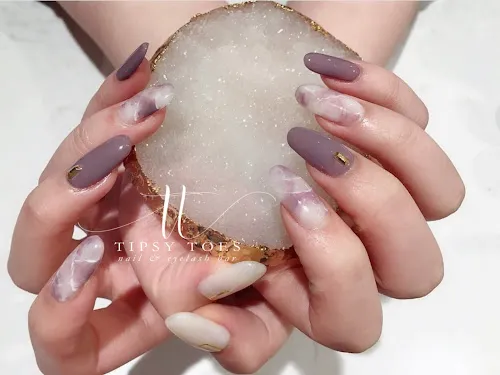 4 - Nails Avenue Westfield Sydney (Myer foodcourt)