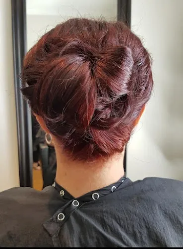 4 - Nails time spa & Beauty