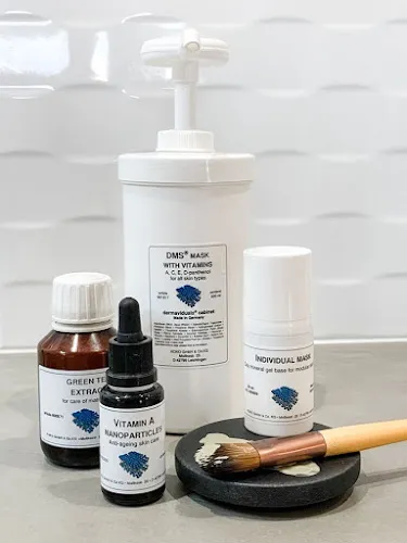 7 - Nails Wonderland