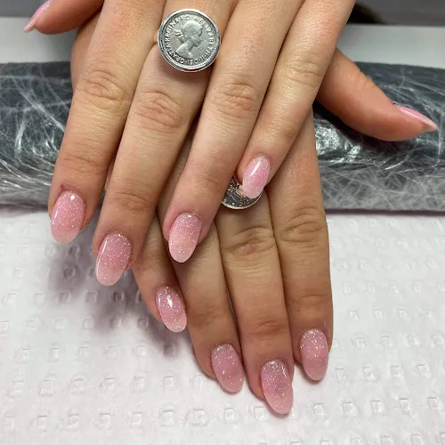 7 - NAPOLEON NAILS RYE