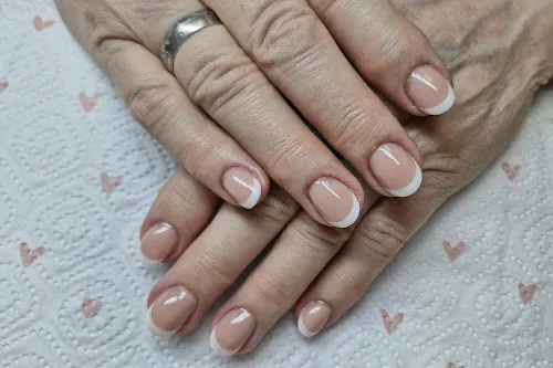 4 - Nara Beauty Salon