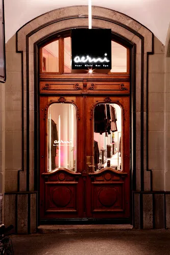 7 - Natascha Wong Hair