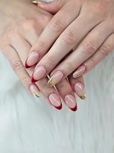 2 - NATURAL BEAUTY CENTER & ACADEMY (früher Be Beauty with Ewa)