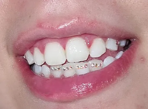 4 - Natural Nails & Beauty