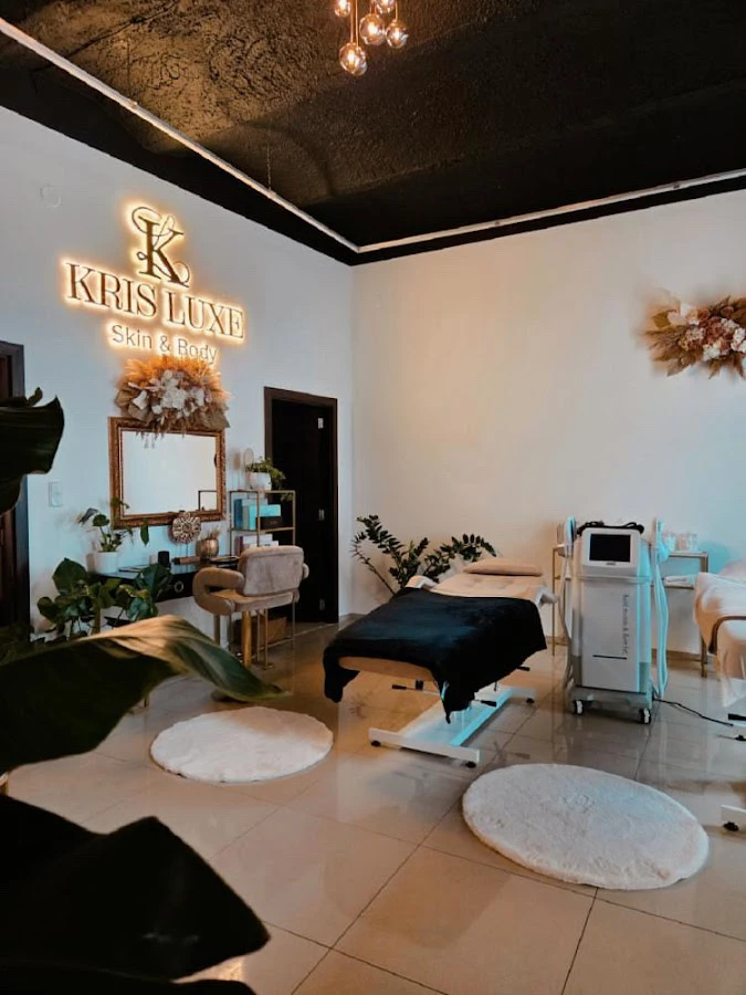 1 - Nehtové studio Queen Nails