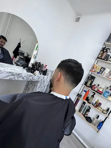 7 - New face7 salong i Borås