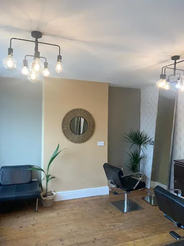 4 - New Roots Hairdressing