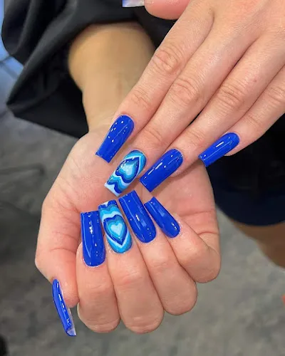 8 - New York Nails Köthen