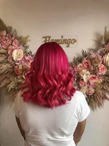 6 - Nicolas Hair Salon