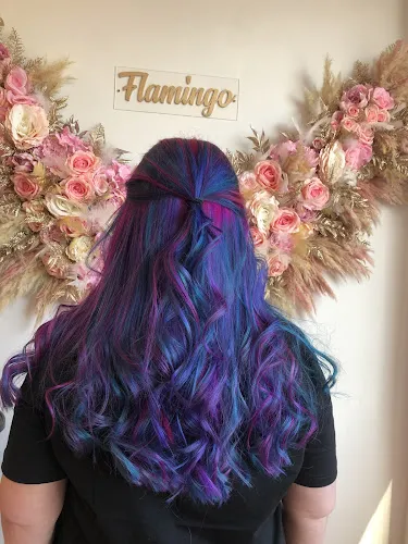 2 - Nicolas Hair Salon