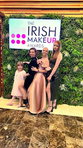 3 - Nicoles hair salon Killarney