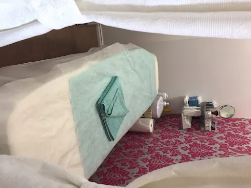 4 - Nifty Nails & Beauty