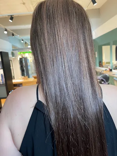 5 - NILAS ART OF HAIR