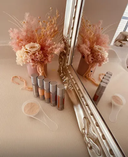 6 - Nishas Brow & Beauty