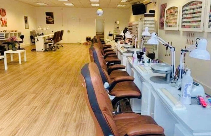 1 - Nitas House Of Hair & Beauty