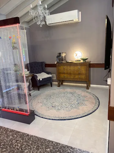 2 - Nomass Barber CBD