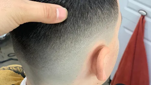 2 - North face Barber