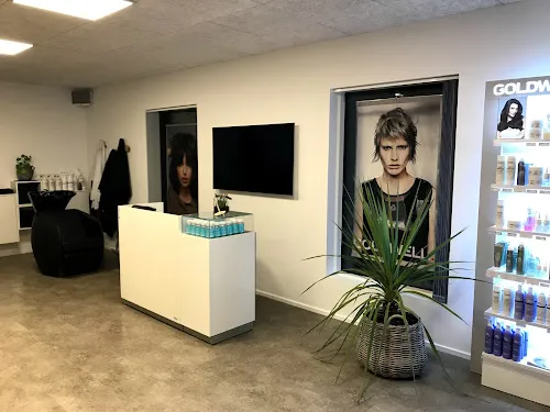 6 - NØRHAVE frisør