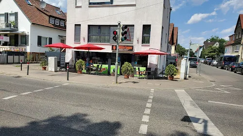 6 - NUR Kebab & Pizza