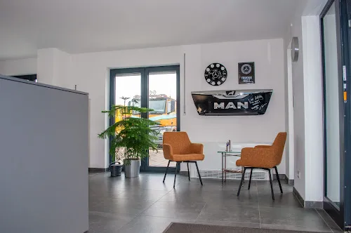 4 - Nutzfahrzeuge Reitmeier GmbH