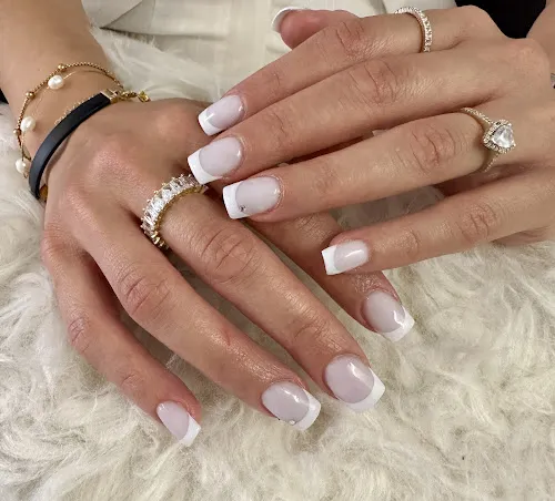 2 - Oksana Veligura Wimpernstyling