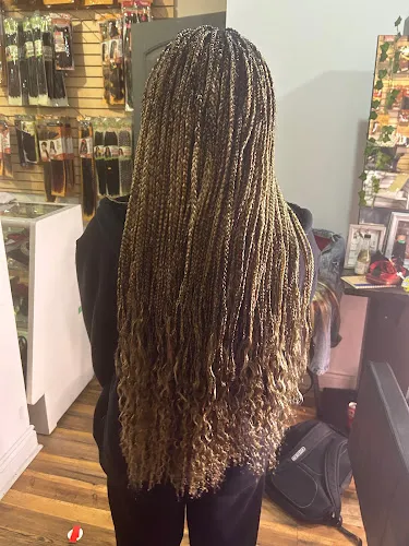 4 - Olivia Nails & Spa