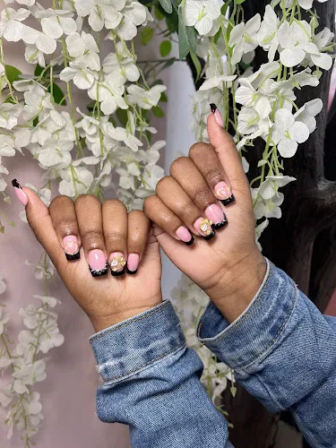 4 - Olys Beauty Salon