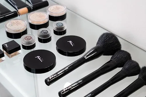 8 - Omar’s Barbershop